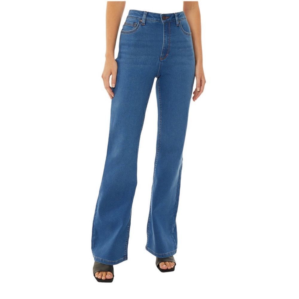Jones New York Women’s Lexington High Rise Flare Leg Jeans in the Size 12/31 - Picture 2 of 10